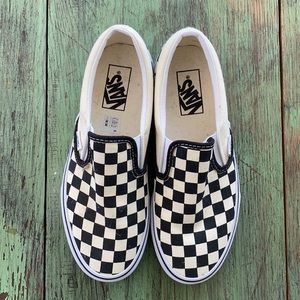 Vans Checkerboard Slip-on new never been worn